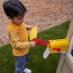 Casuta de joaca OceanFront Kidkraft - din lemn pentru copii in gradina Casuta de joaca OceanFront Kidkraft - din lemn pentru copii in gradina